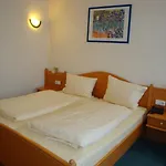 Bellevue Ξενοδοχείο 3*